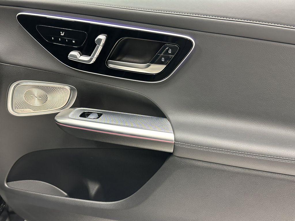 used 2025 Mercedes-Benz GLC 350e car