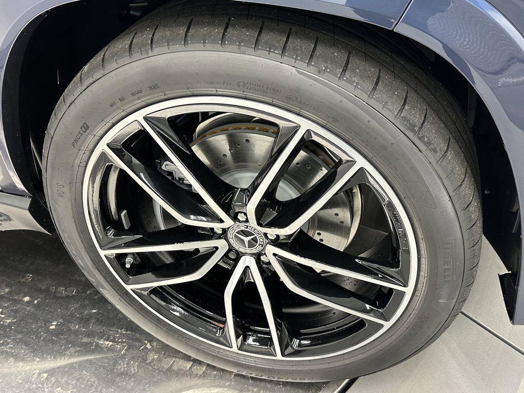 new 2026 Mercedes-Benz GLS 580 car, priced at $124,335