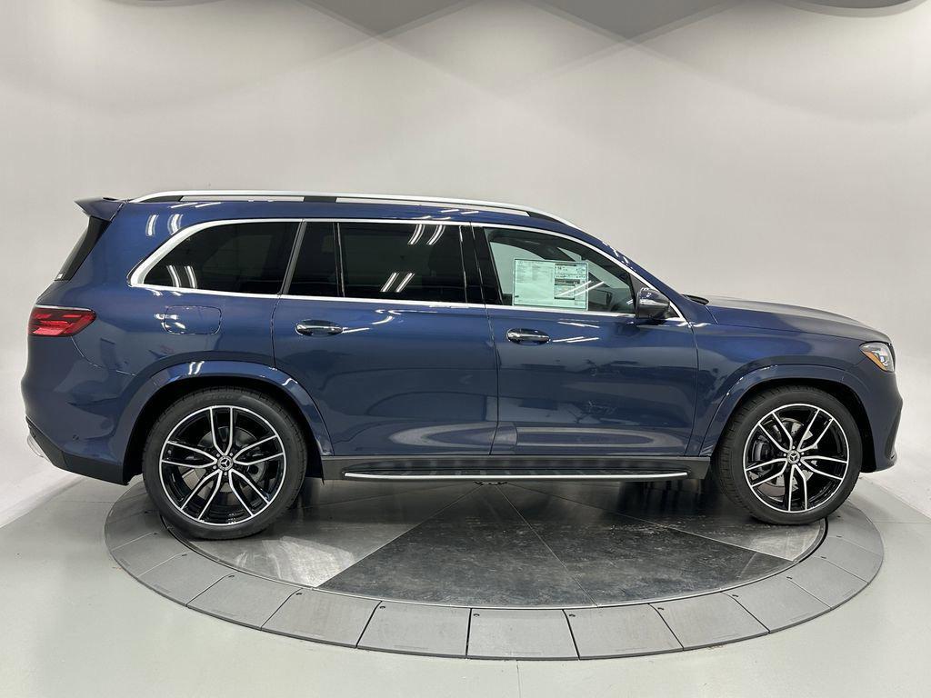 new 2026 Mercedes-Benz GLS 580 car, priced at $124,335