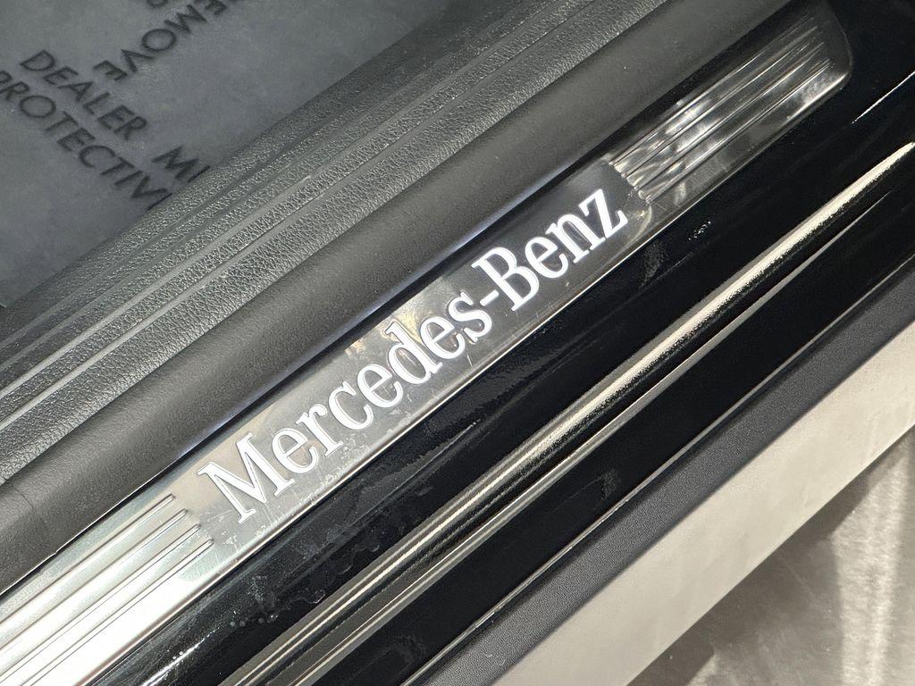 used 2024 Mercedes-Benz GLB 250 car, priced at $42,999
