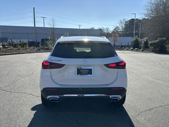 new 2025 Mercedes-Benz GLA 250 car, priced at $45,650