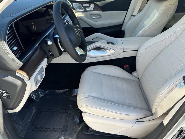 new 2025 Mercedes-Benz GLS 450 car, priced at $99,845
