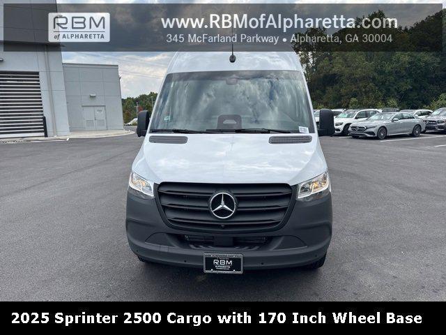 new 2025 Mercedes-Benz Sprinter 2500 car