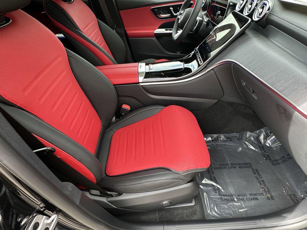 new 2025 Mercedes-Benz GLC 300 car, priced at $66,125