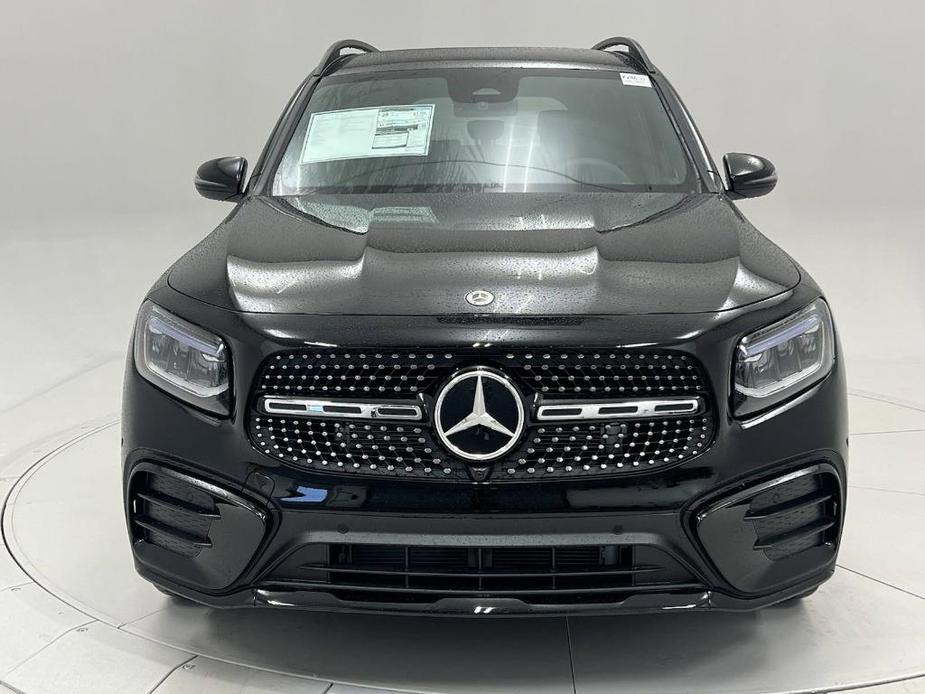 new 2024 Mercedes-Benz GLB 250 car, priced at $50,040
