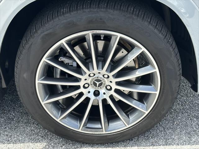 used 2024 Mercedes-Benz GLE 450 car, priced at $79,999