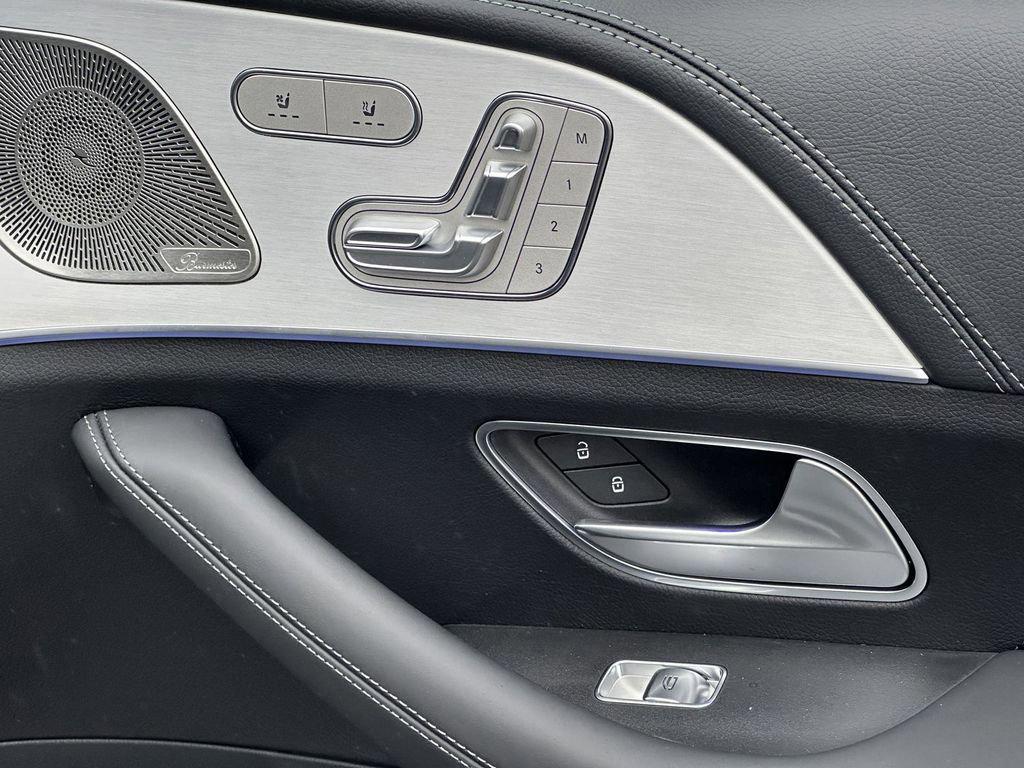 new 2025 Mercedes-Benz AMG GLE 53 car, priced at $98,695