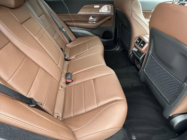 new 2025 Mercedes-Benz GLE 450 car, priced at $84,680