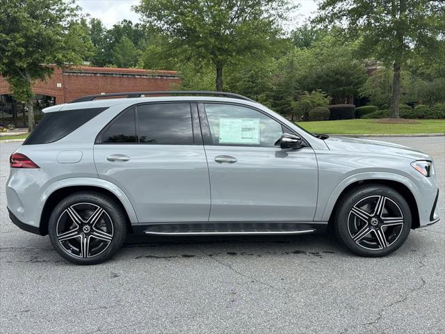 new 2025 Mercedes-Benz GLE 450 car, priced at $84,680