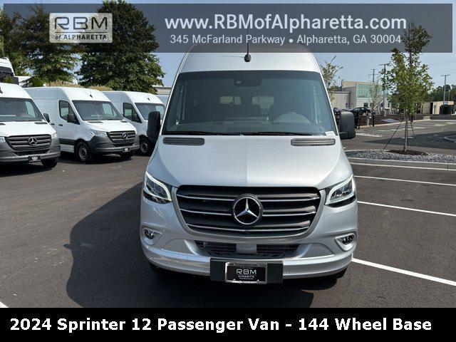 new 2024 Mercedes-Benz Sprinter 2500 car