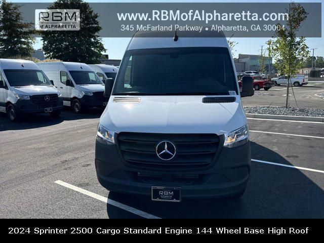 new 2024 Mercedes-Benz Sprinter 2500 car