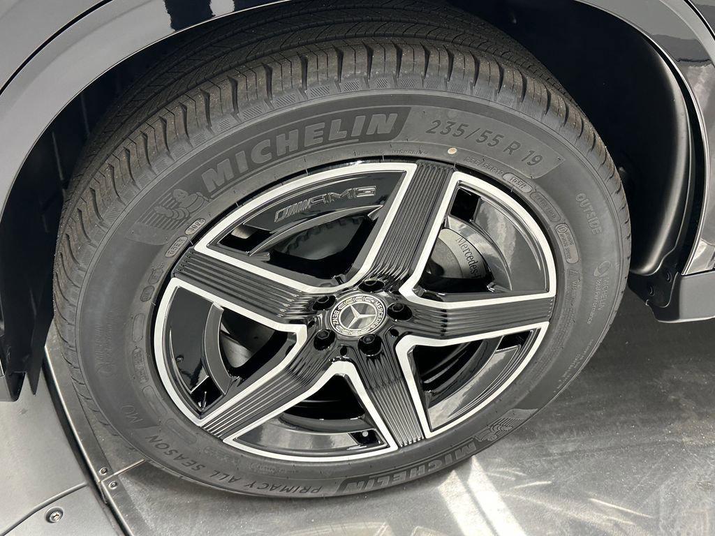 new 2026 Mercedes-Benz GLC 300 car, priced at $56,685