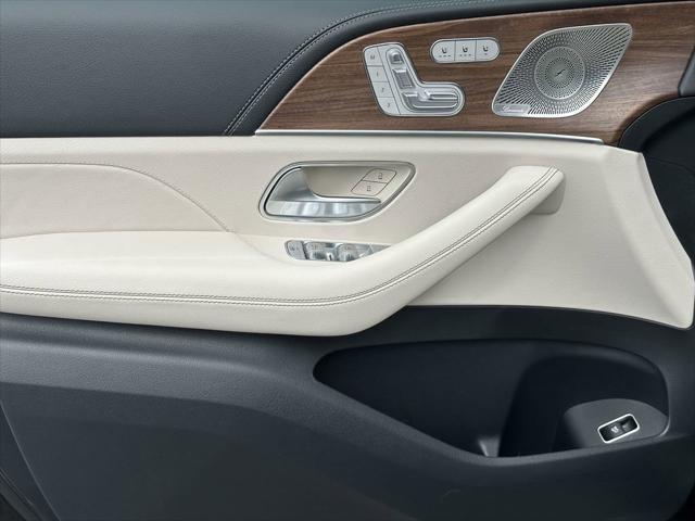 new 2025 Mercedes-Benz GLE 350 car, priced at $76,415