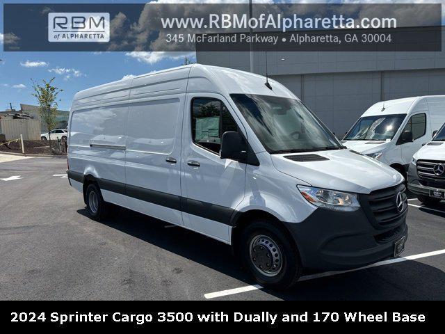 new 2024 Mercedes-Benz Sprinter 3500 car