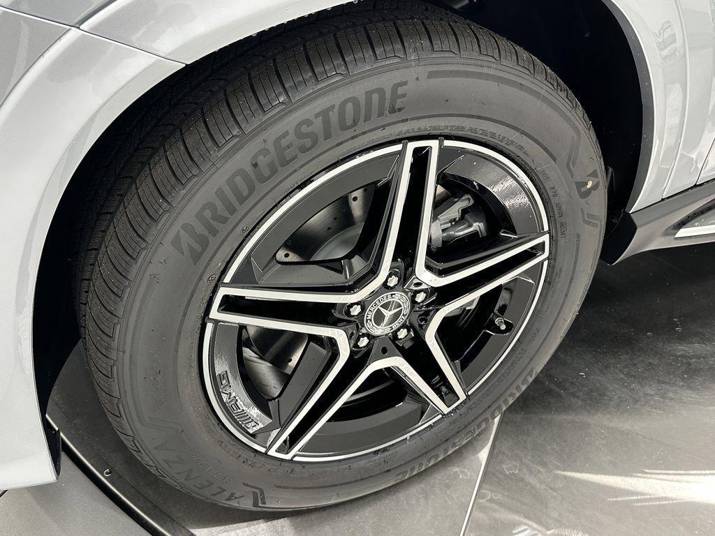 new 2026 Mercedes-Benz GLE 450e car, priced at $83,680