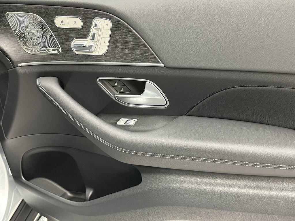 new 2026 Mercedes-Benz GLE 450e car, priced at $83,680