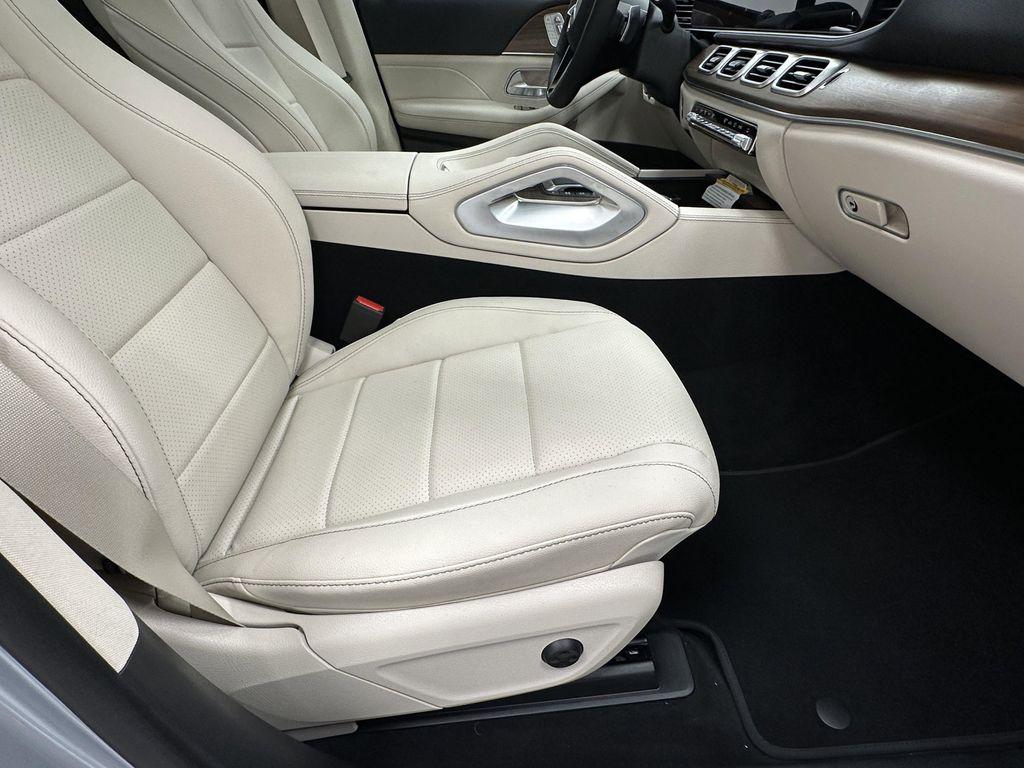 new 2025 Mercedes-Benz GLE 350 car, priced at $74,215