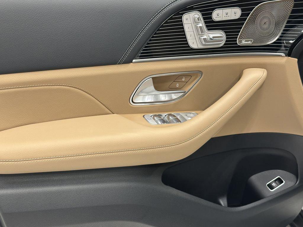 new 2026 Mercedes-Benz GLS 580 car, priced at $123,835