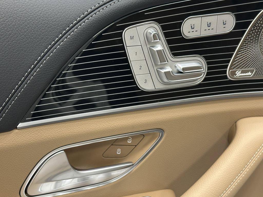 new 2026 Mercedes-Benz GLS 580 car, priced at $123,835
