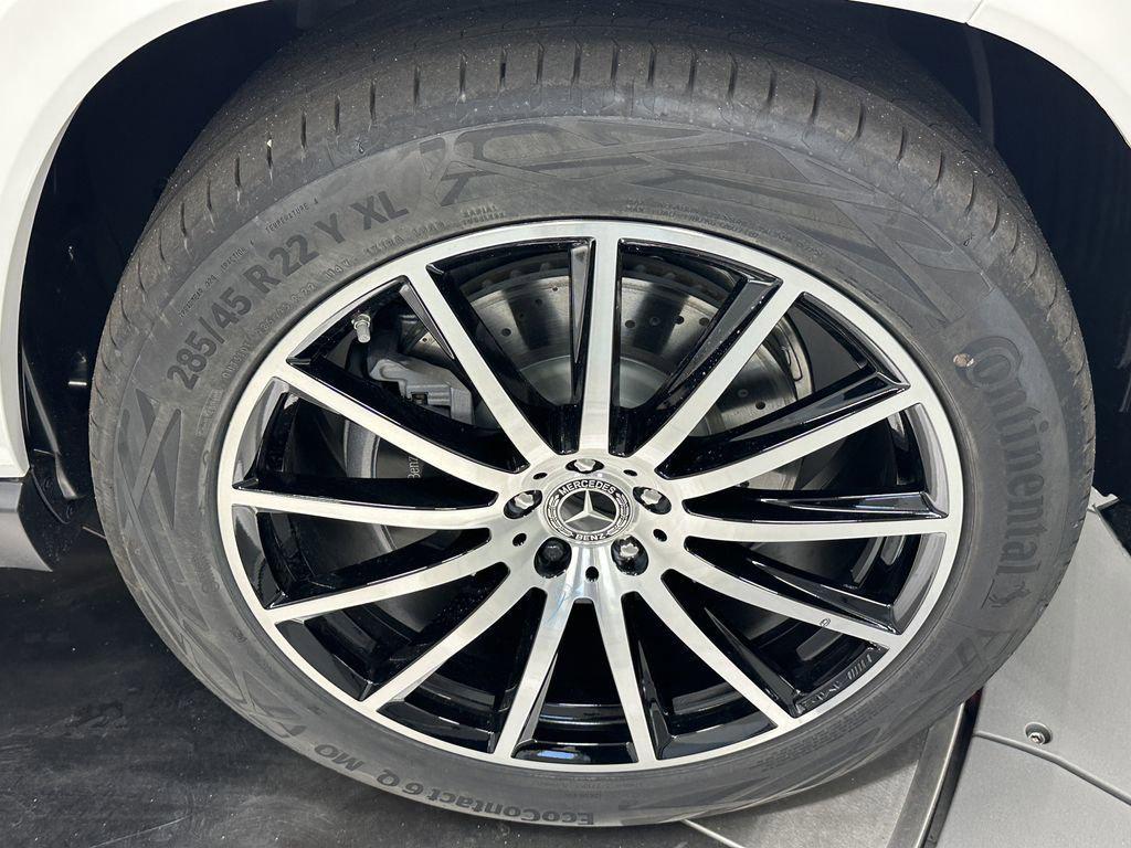 new 2026 Mercedes-Benz GLS 580 car, priced at $123,835