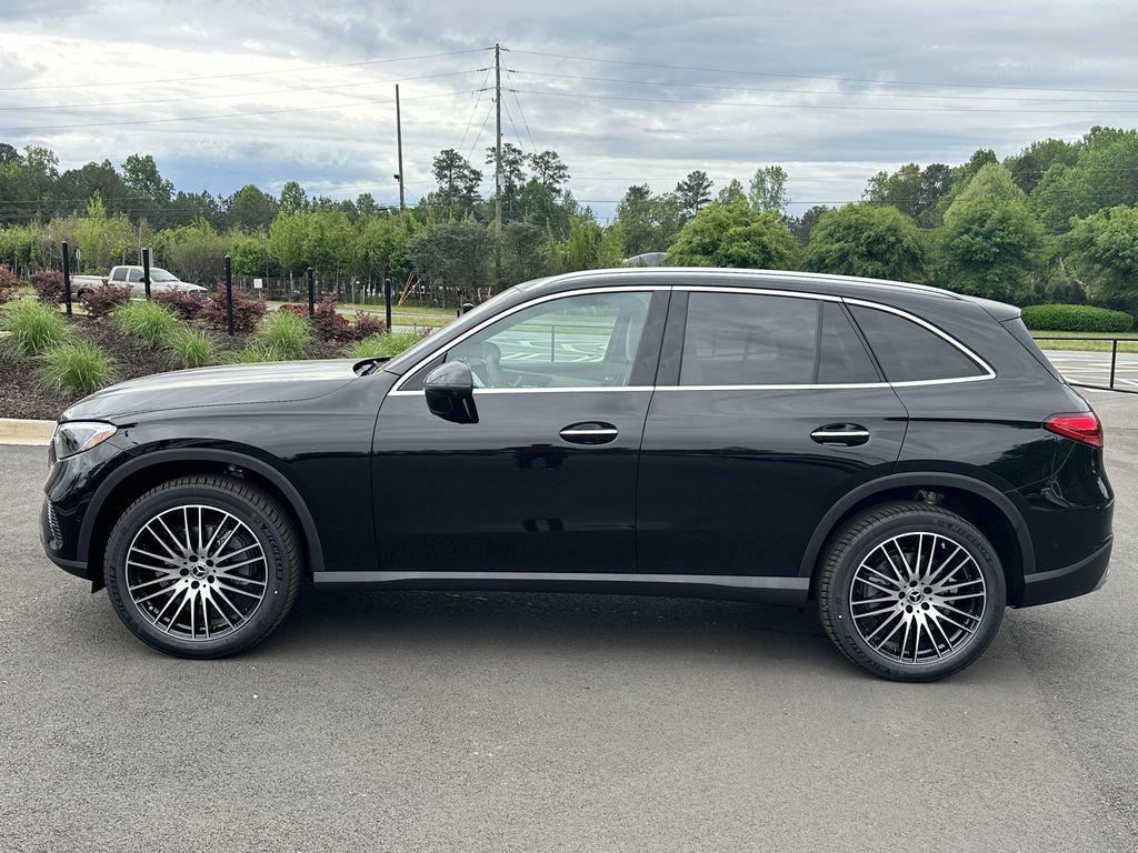 new 2025 Mercedes-Benz GLC 300 car, priced at $59,465