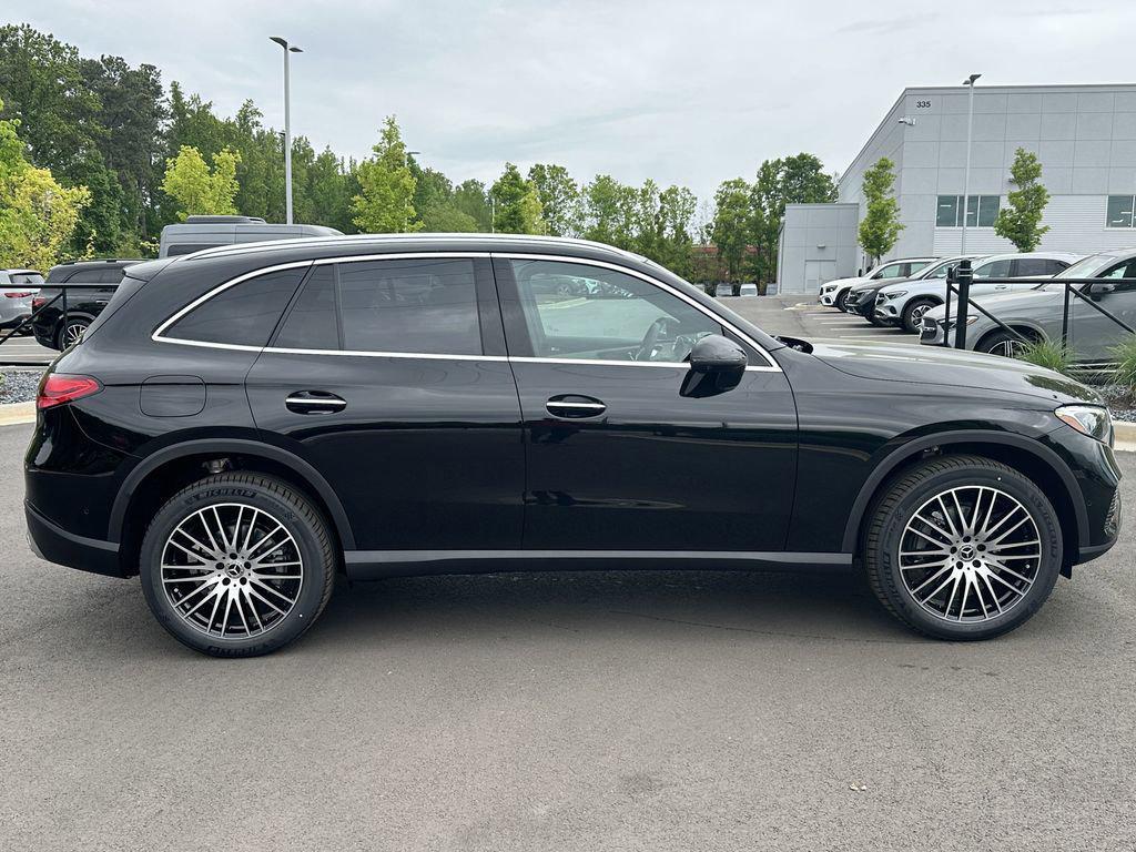 new 2025 Mercedes-Benz GLC 300 car, priced at $59,465