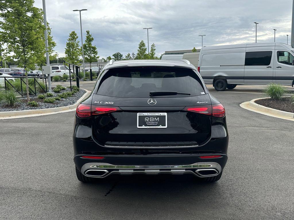 new 2025 Mercedes-Benz GLC 300 car, priced at $59,465