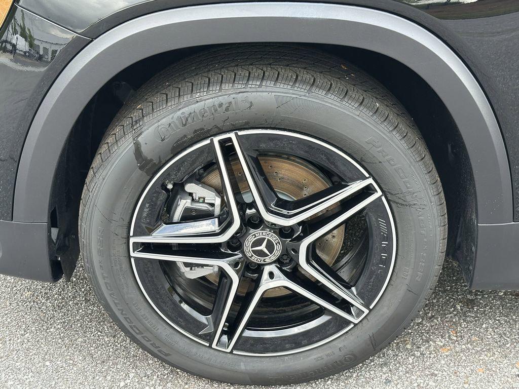 new 2025 Mercedes-Benz GLB 250 car, priced at $54,940