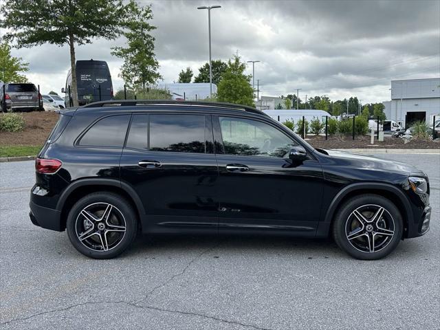new 2025 Mercedes-Benz GLB 250 car, priced at $54,940