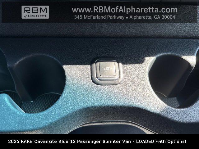 new 2025 Mercedes-Benz Sprinter 2500 car
