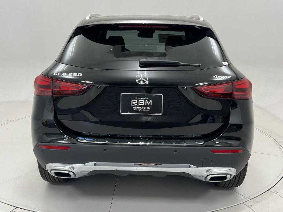 new 2024 Mercedes-Benz GLA 250 car, priced at $48,990