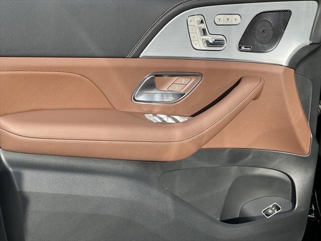 new 2025 Mercedes-Benz AMG GLE 53 car, priced at $102,205