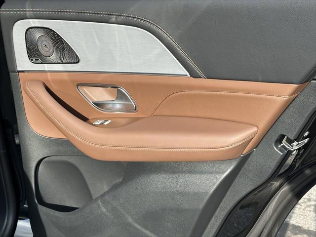 new 2025 Mercedes-Benz AMG GLE 53 car, priced at $102,205