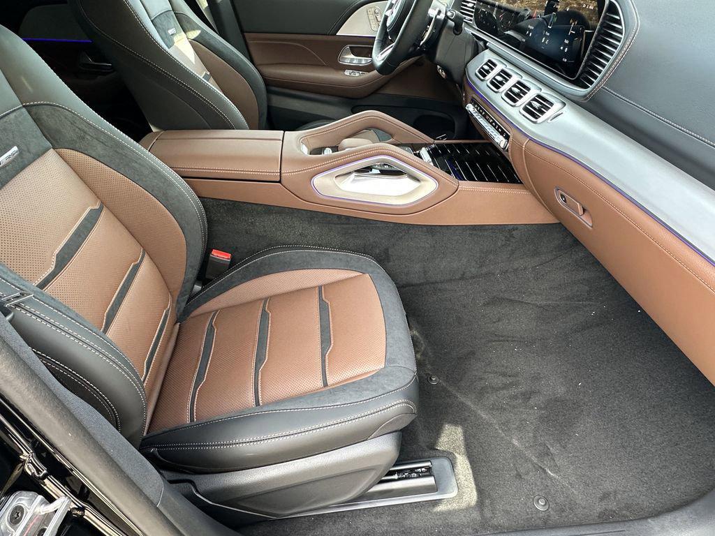 new 2025 Mercedes-Benz AMG GLE 53 car, priced at $102,205