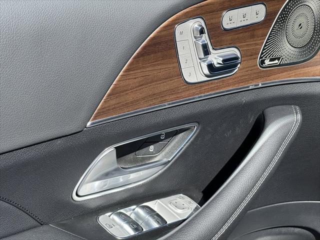 new 2025 Mercedes-Benz GLE 450e car, priced at $84,040