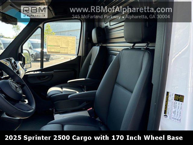 new 2025 Mercedes-Benz Sprinter 2500 car