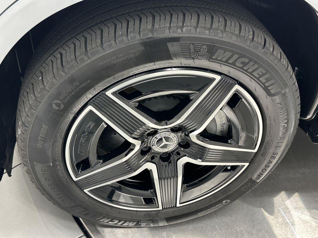 used 2024 Mercedes-Benz GLC 300 car, priced at $52,999
