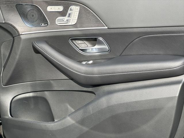 new 2025 Mercedes-Benz GLE 450e car, priced at $84,125