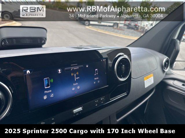 new 2025 Mercedes-Benz Sprinter 2500 car