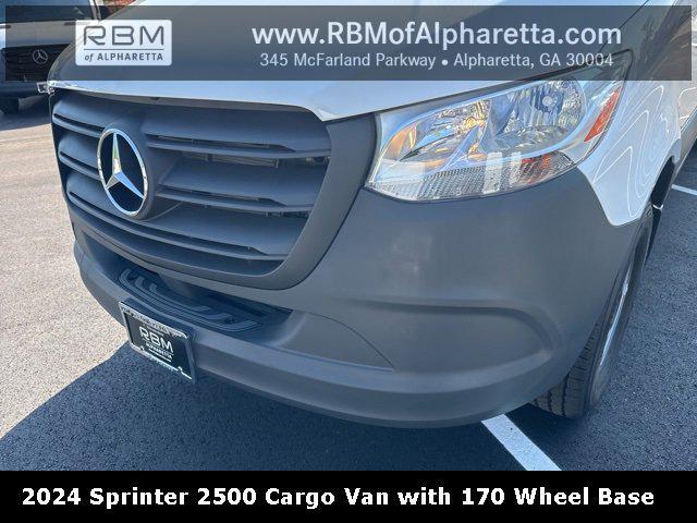 new 2024 Mercedes-Benz Sprinter 2500 car