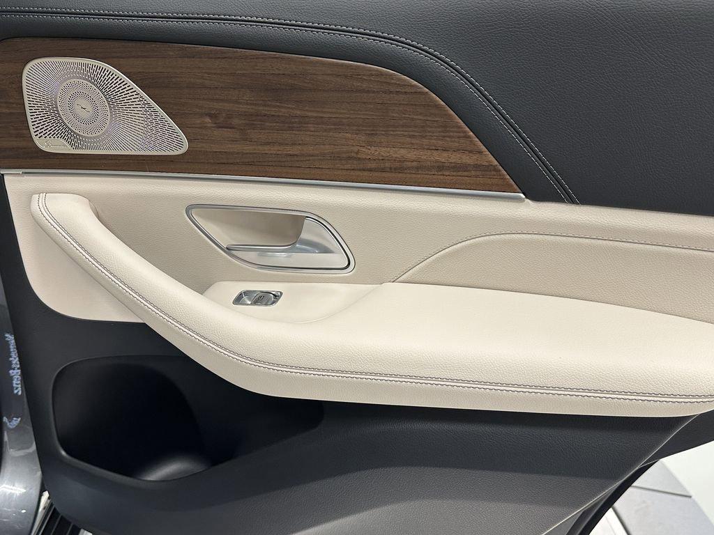 new 2026 Mercedes-Benz GLE 450 car, priced at $82,850