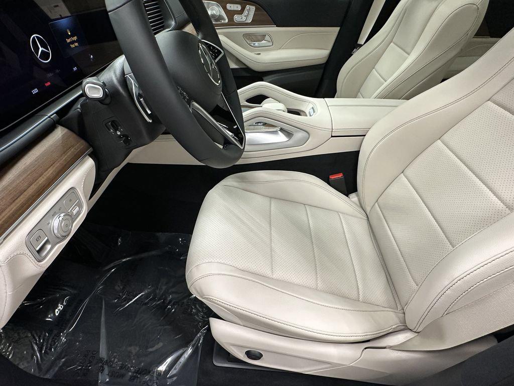 new 2026 Mercedes-Benz GLE 450 car, priced at $82,850