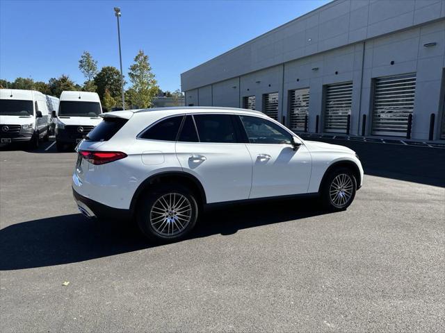 new 2025 Mercedes-Benz GLC 300 car, priced at $53,385