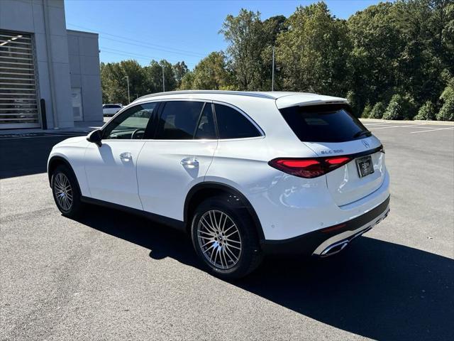 new 2025 Mercedes-Benz GLC 300 car, priced at $53,385