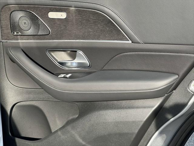 new 2025 Mercedes-Benz AMG GLE 53 car, priced at $102,375