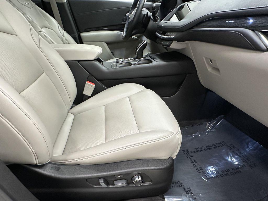 used 2020 Cadillac XT4 car, priced at $24,499