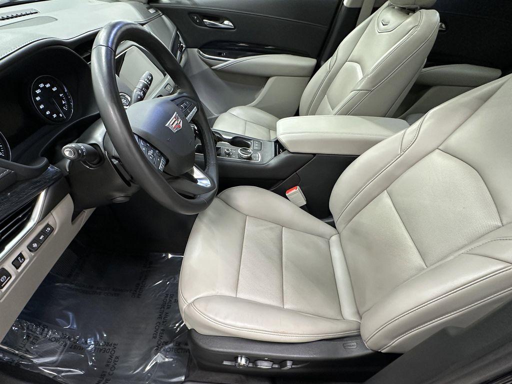 used 2020 Cadillac XT4 car, priced at $24,499