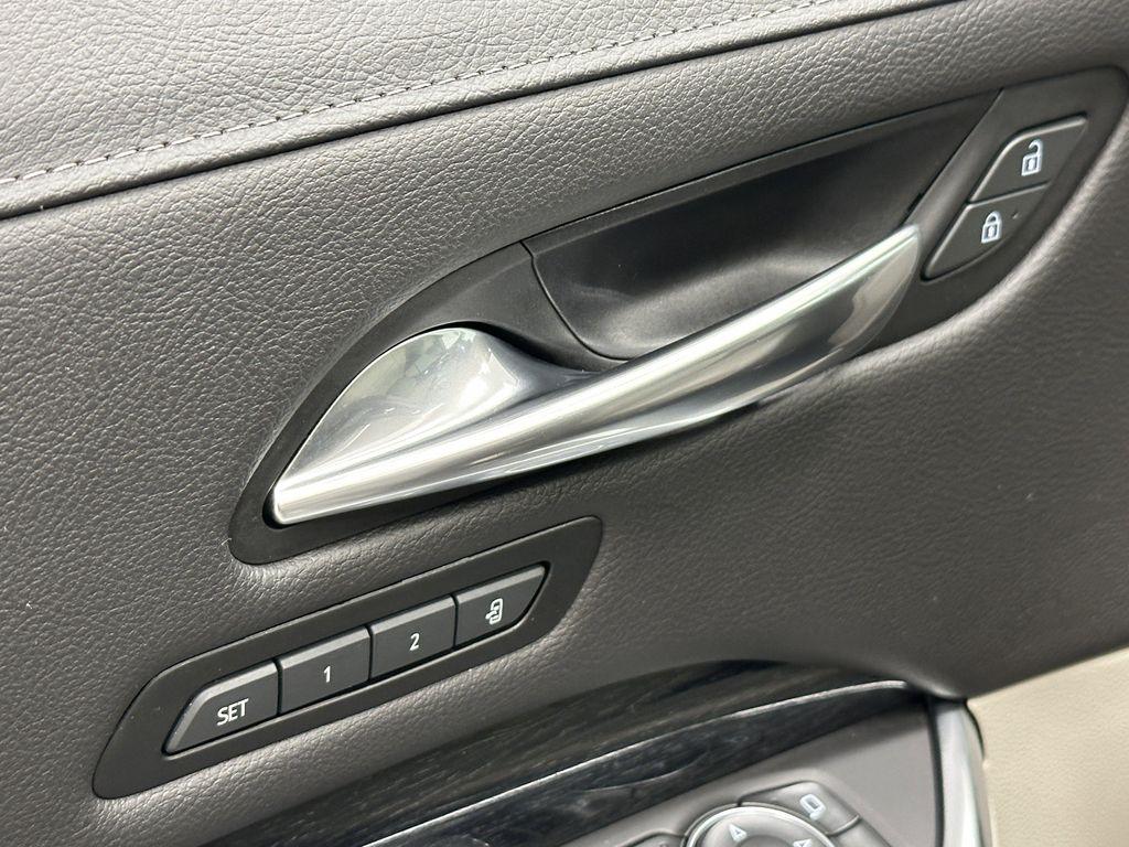 used 2020 Cadillac XT4 car, priced at $24,499