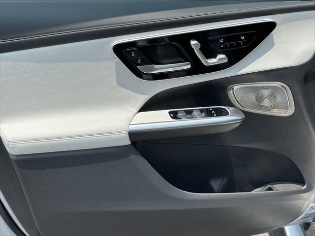 new 2025 Mercedes-Benz GLC 350e car, priced at $71,815