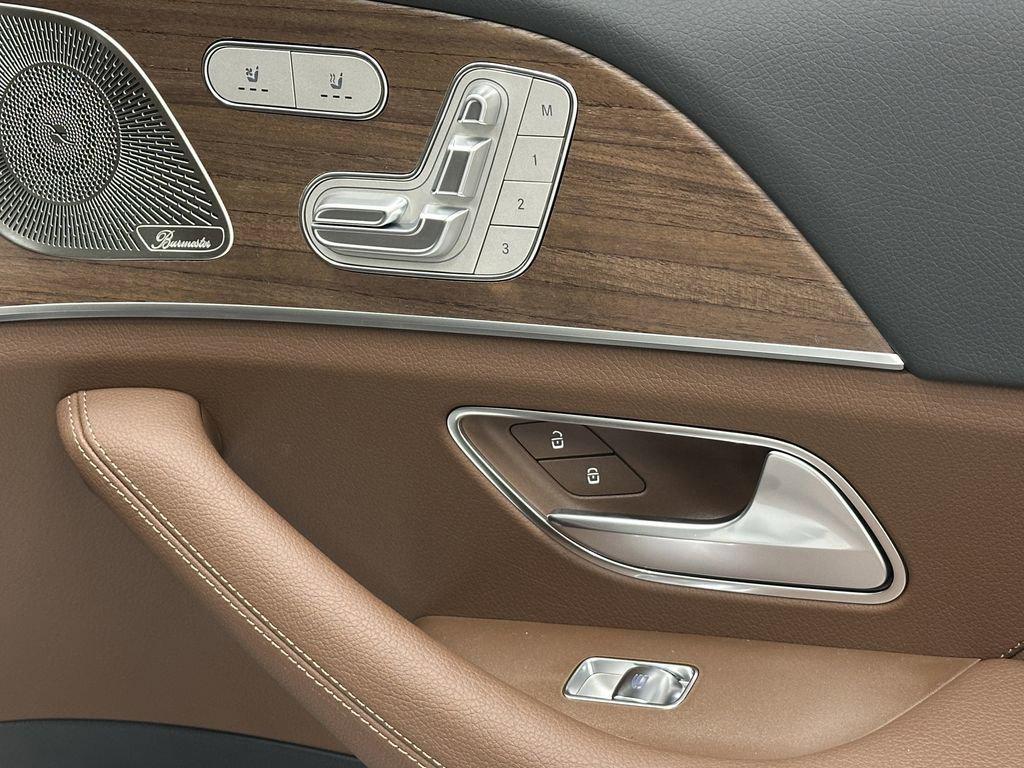 new 2026 Mercedes-Benz GLS 450 car, priced at $101,405